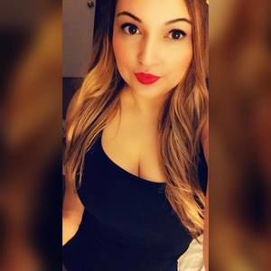 Meet your Posher, Stephany